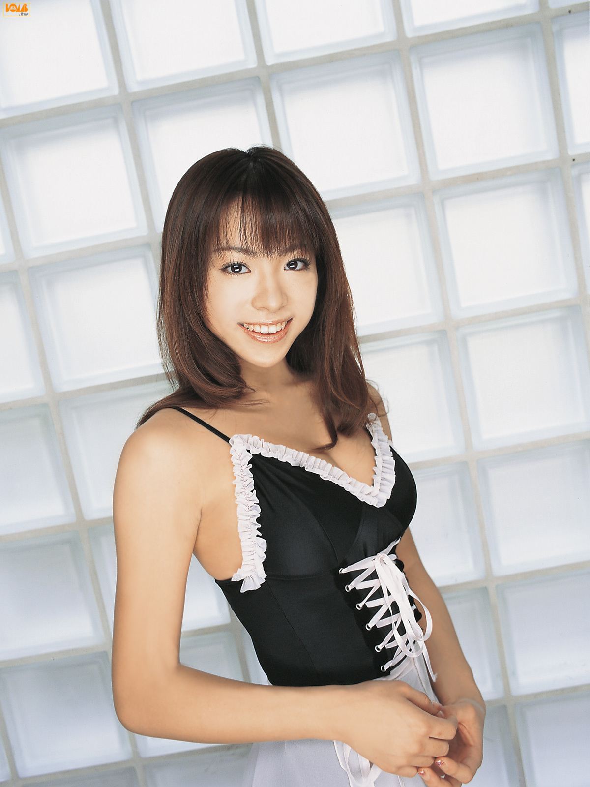 秋山优 Yu Akiyama 日本美女图片Bomb.tv 套图